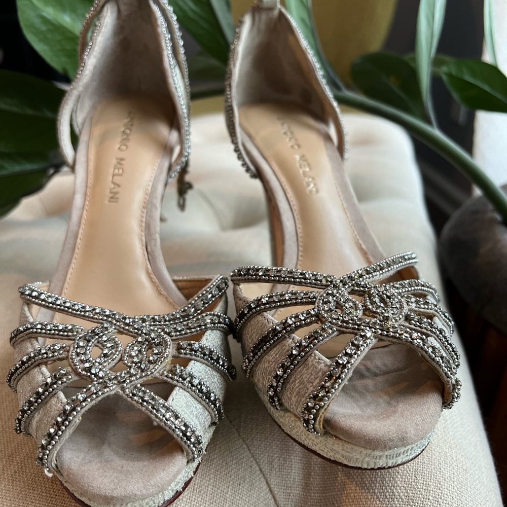Antonio Melani 6.5 high heels worn once